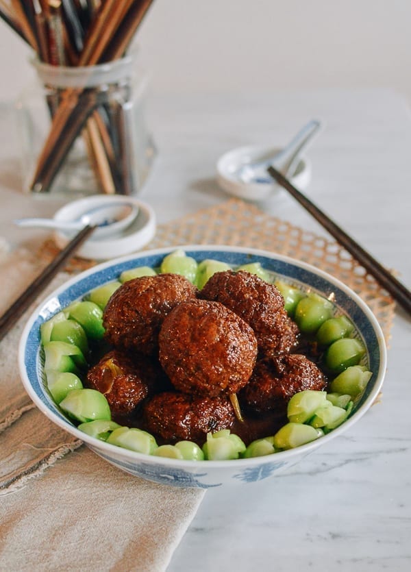 Lion’s Head Meatballs