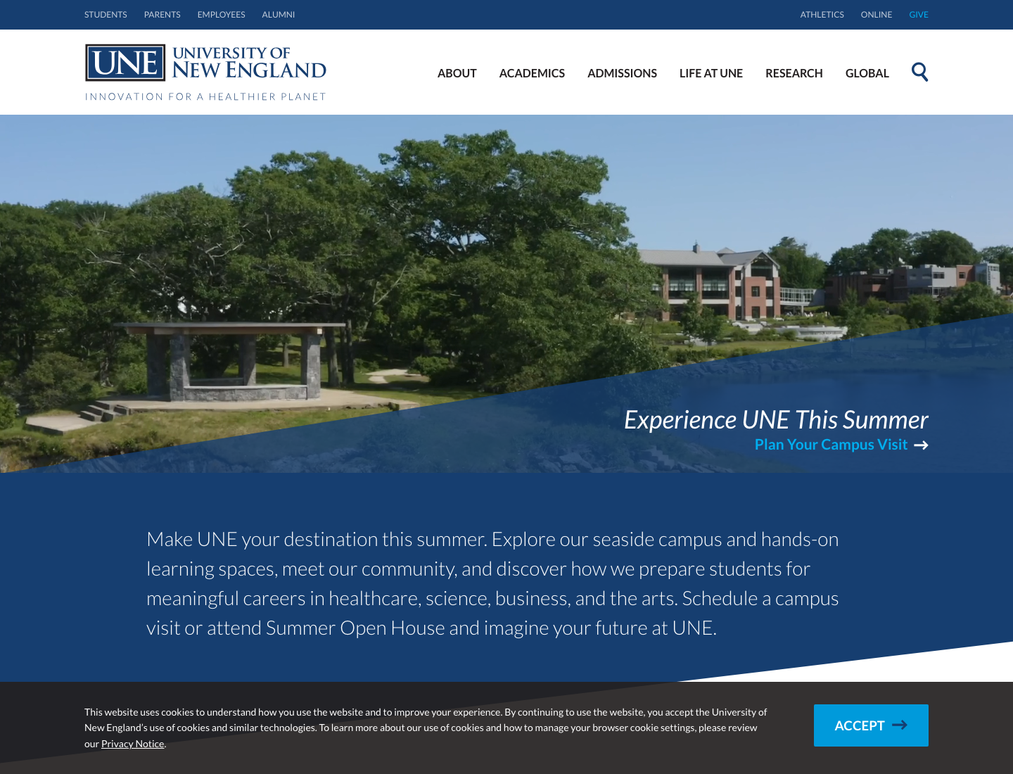 Screenshot of the University of New England homepage.